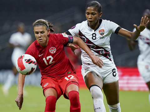 Christine Sinclair annonce sa retraite internationale