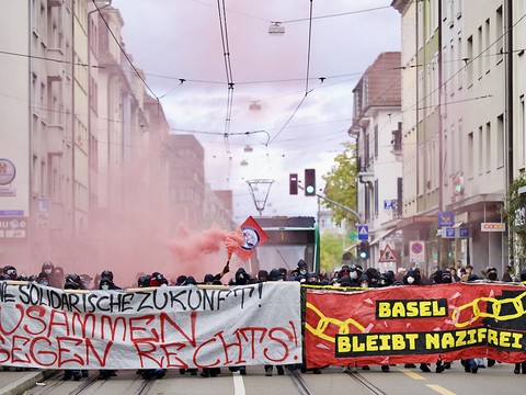 Escarmouches entre la police et des activistes à Bâle