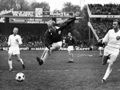Décès de l'Anglais Bobby Charlton, champion du monde en 1966