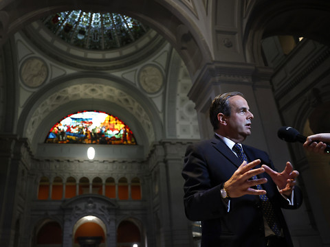Gerhard Pfister instille l'idée d'un second siège centriste