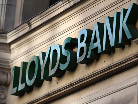 Lloyds: le bénéfice bondit sur neuf mois, moins de provisions