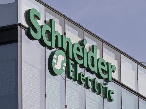 Schneider Electric aidé par la transition énergétique