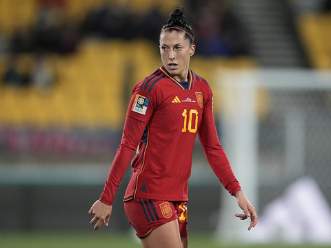 Jenni Hermoso décisive pour son retour en sélection