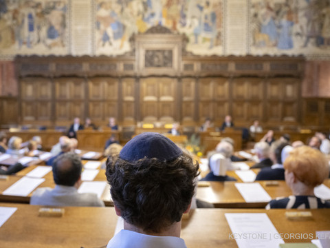 Dissensions au sein de la Communauté de travail interreligieuse