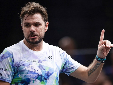 Wawrinka passe facilement le premier tour