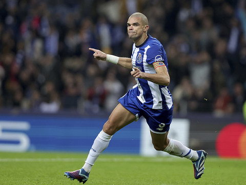 Pepe devient le plus vieux buteur de la compétition