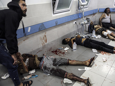Médicaments et du matériel livrés au principal hôpital de Gaza