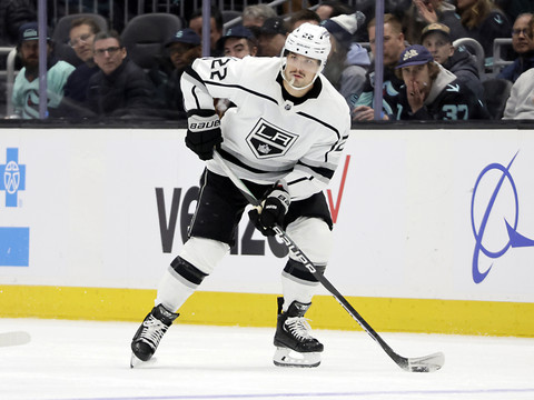 Fiala: 1 assist et 1 succès face à Vegas pour son jubilé