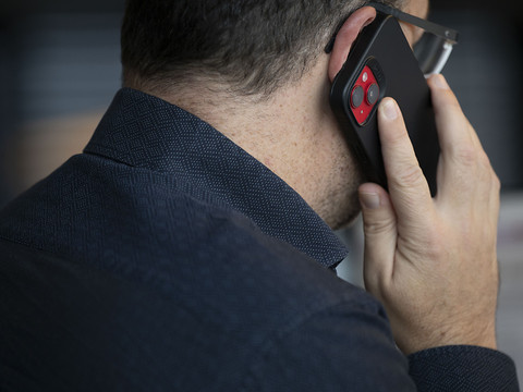 Appareils électroniques: ouvriers exploités et sous-payés