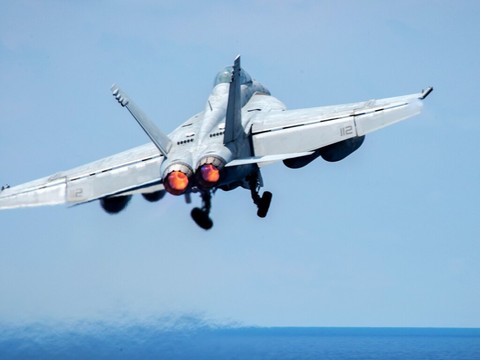 Frappes américaines en Syrie sur des sites liés à l'Iran