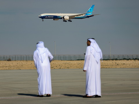 Boeing accumule les commandes au salon aéronautique de Dubaï