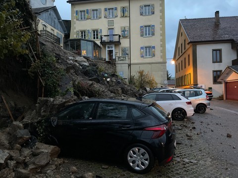 Trafic routier et ferroviaire perturbé en Suisse romande