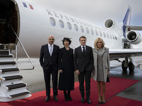 Emmanuel Macron est arrivé en Suisse pour une visite d'Etat