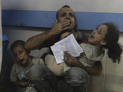 Israël fouille l'hôpital al-Chifa malgré les civils présents