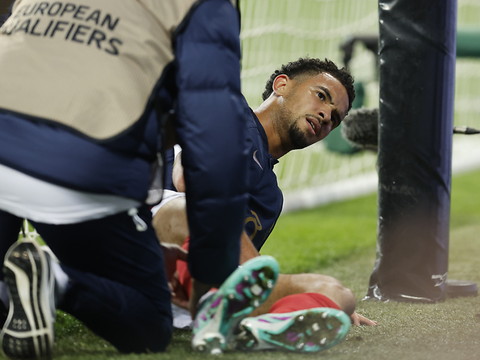 La France cartonne, les Pays-Bas qualifiés