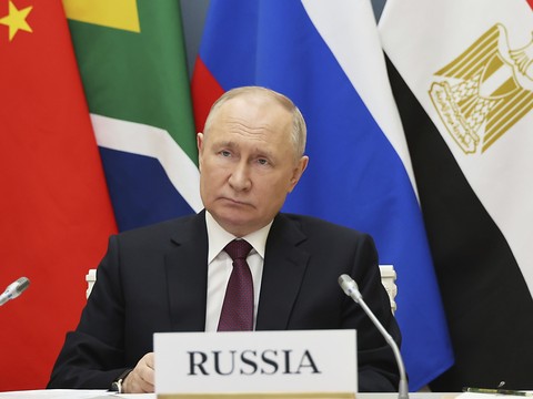 Au sommet des Brics, appels à trouver une solution 