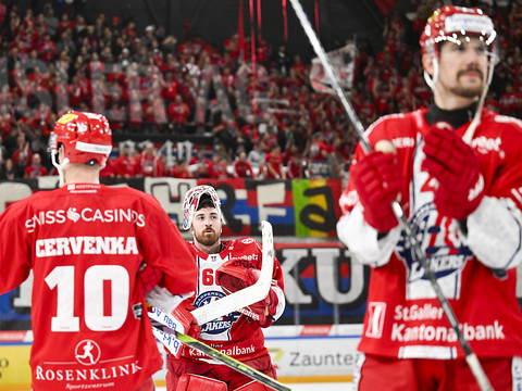 Les Lakers avec mention, Bienne éliminé
