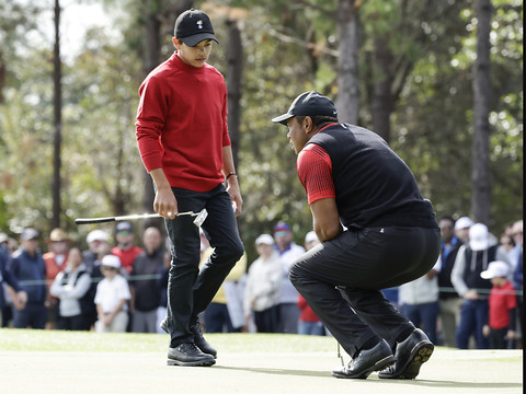 Woods va faire équipe avec son fils après son retour