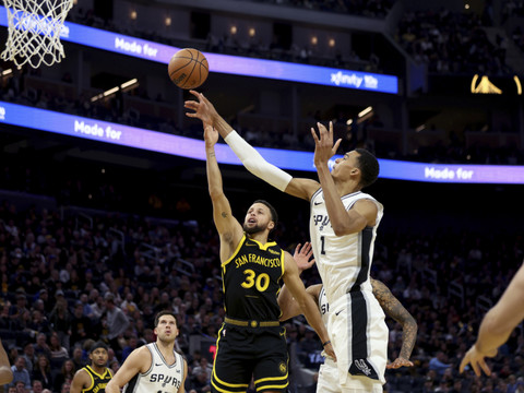 Et de... 11 pour Wembanyama et les Spurs