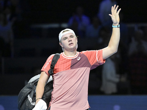 Dominic Stricker perd d'entrée au Masters des jeunes