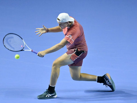 Stricker abandonne en demi-finales