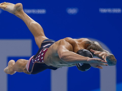 Dressel s'impose sur 100 m papillon