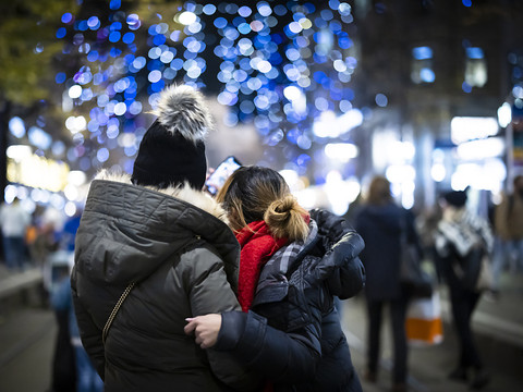 Retour des illuminations de Noël, mais avec mesure