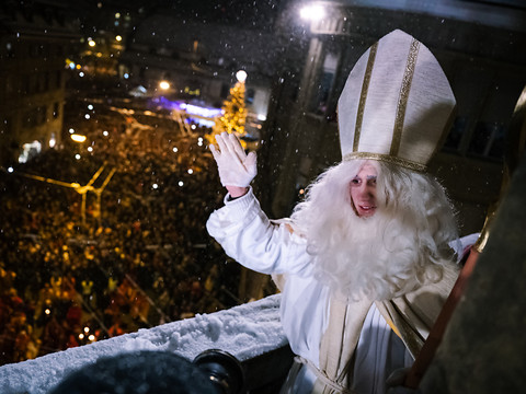 Saint Nicolas attire plus de 30'000 personnes à Fribourg