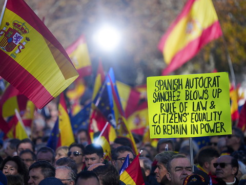 Nouvelle manifestation contre l'amnistie des indépendantistes catalans