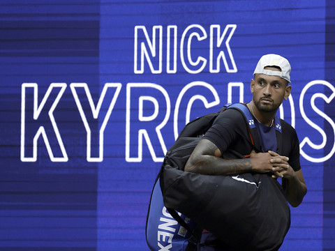 Kyrgios annonce son forfait