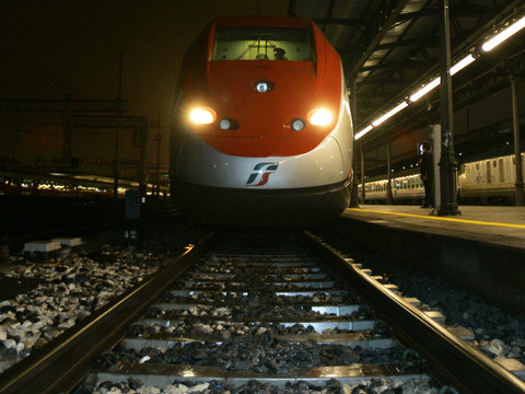 Italie: 17 blessés légers dans une collision entre deux trains