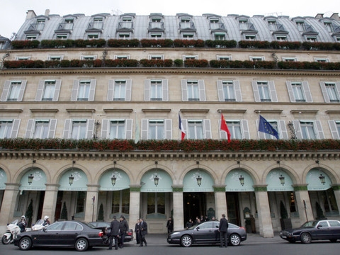 Bague disparue au Ritz: le voleur était un aspirateur