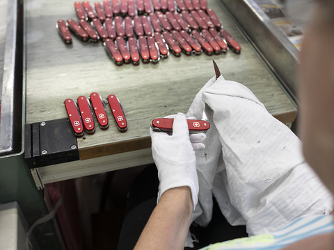 Victorinox retrouve presque le niveau d'avant la pandémie