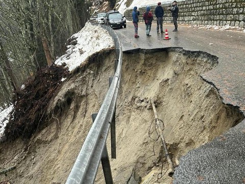 La crue menace en Suisse, le Valais en 