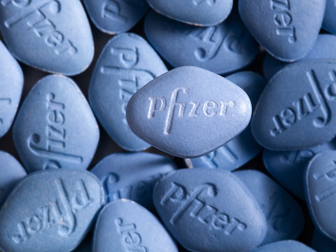 Rachat de Seagen: Pfizer abaisse sa prévision de bénéfice