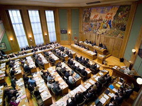 La loi sur le climat sous toit en Valais - référendum annoncé