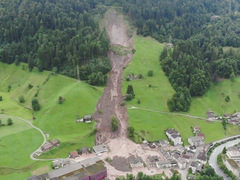 Une trentaine de maisons condamnées à disparaître à Schwanden (GL)