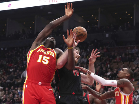 Atlanta renoue avec la victoire, San Antonio aussi