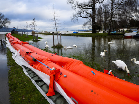 Le niveau du lac de Neuchâtel atteint son seuil 