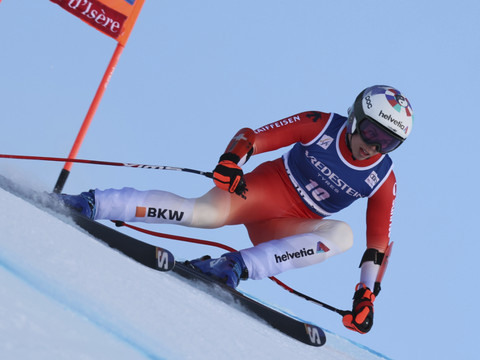 Super-G de Val d'Isère: Brignone s'impose, Gisin 5e
