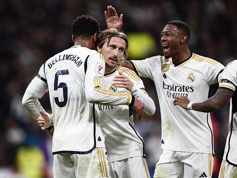 L'opposition de l'UEFA à la Super Ligue contraire au droit de l'UE