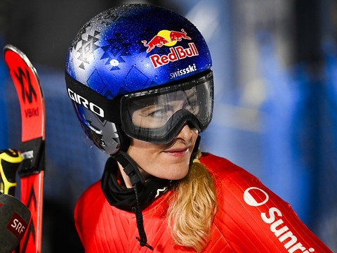 Seule Sandra Näslund devance Fanny Smith