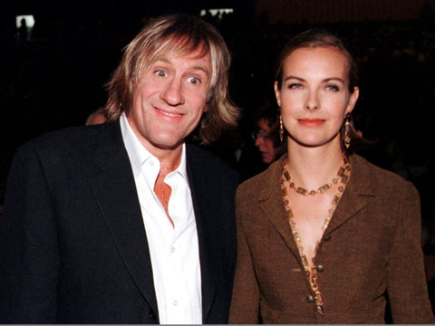 Carole Bouquet défend Gérard Depardieu, son ex-compagnon