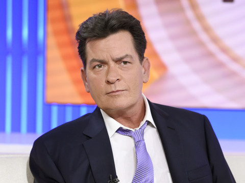 L'acteur américain Charlie Sheen agressé à son domicile de Malibu