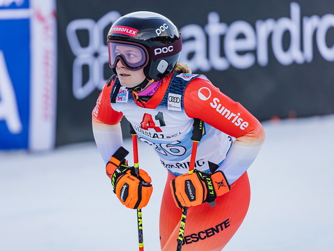 Repos forcé pour Simone Wild