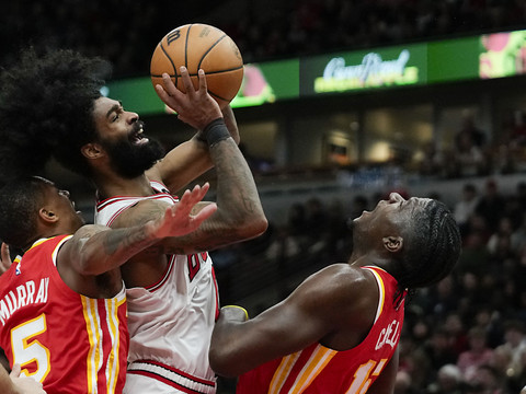 Les Hawks perdent encore, les Pistons perdent toujours