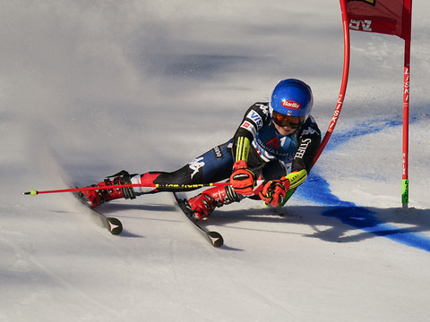 Shiffrin gagne la 1re manche à Lienz, Gut-Behrami 4e