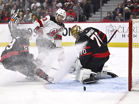 Un 3e succès de suite pour les Devils