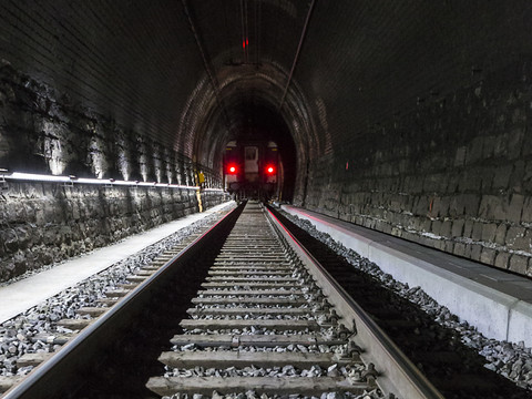 Délai prolongé pour les trains entre Brigue VS et Domodossola (I)