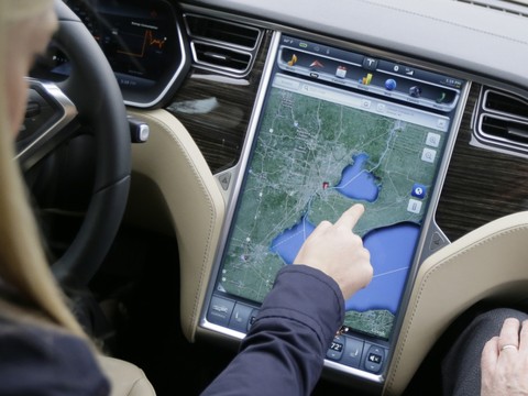 Chine: Tesla rappelle 1,6 million de véhicules
